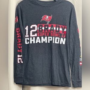 Brady Super Bowl LV Champion shirt. Dark gray, size S.
